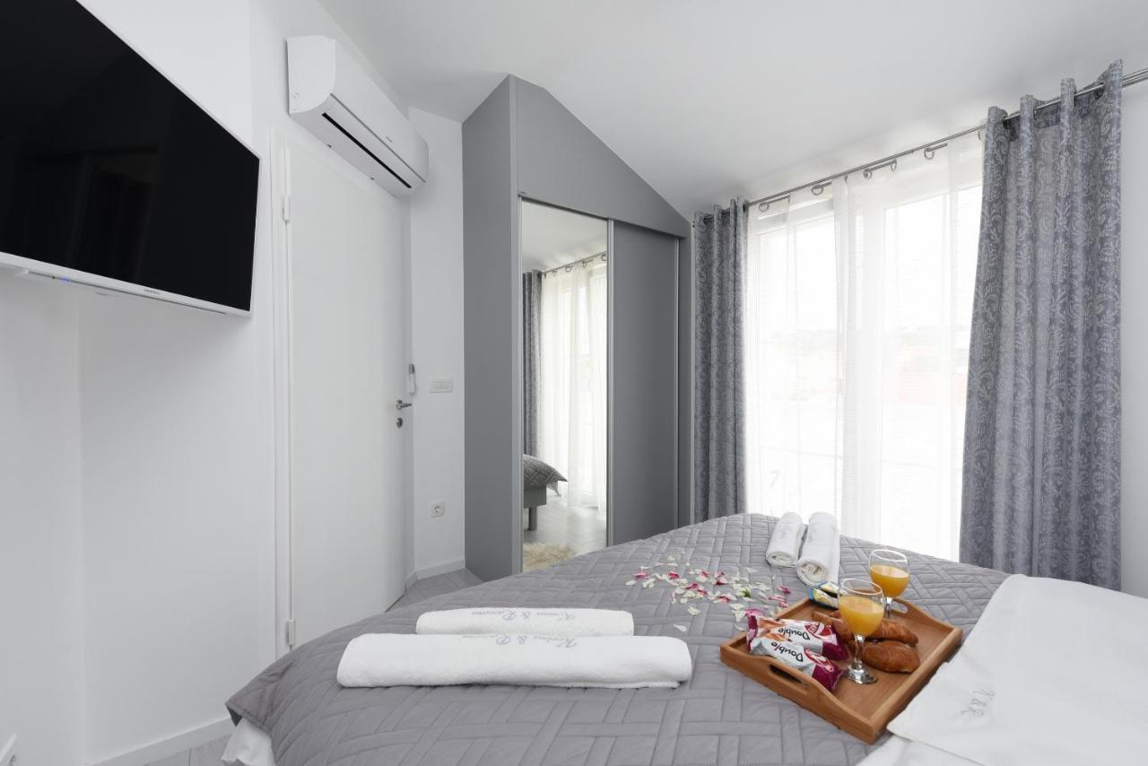 Deluxe Apartman Korina & Ramona 扎达尔 外观 照片